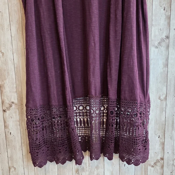 Chico's Deep Burgundy Top - Picture 3 of 9